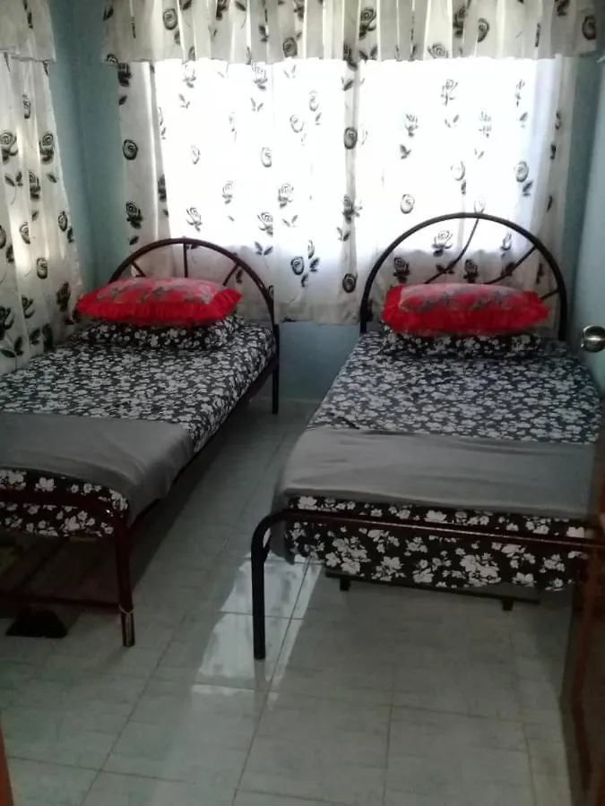 Amimas Homestay Kampong Telok  Holiday home Kampong Telok (Penang)